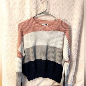 Beautiful color block cropped sweater.